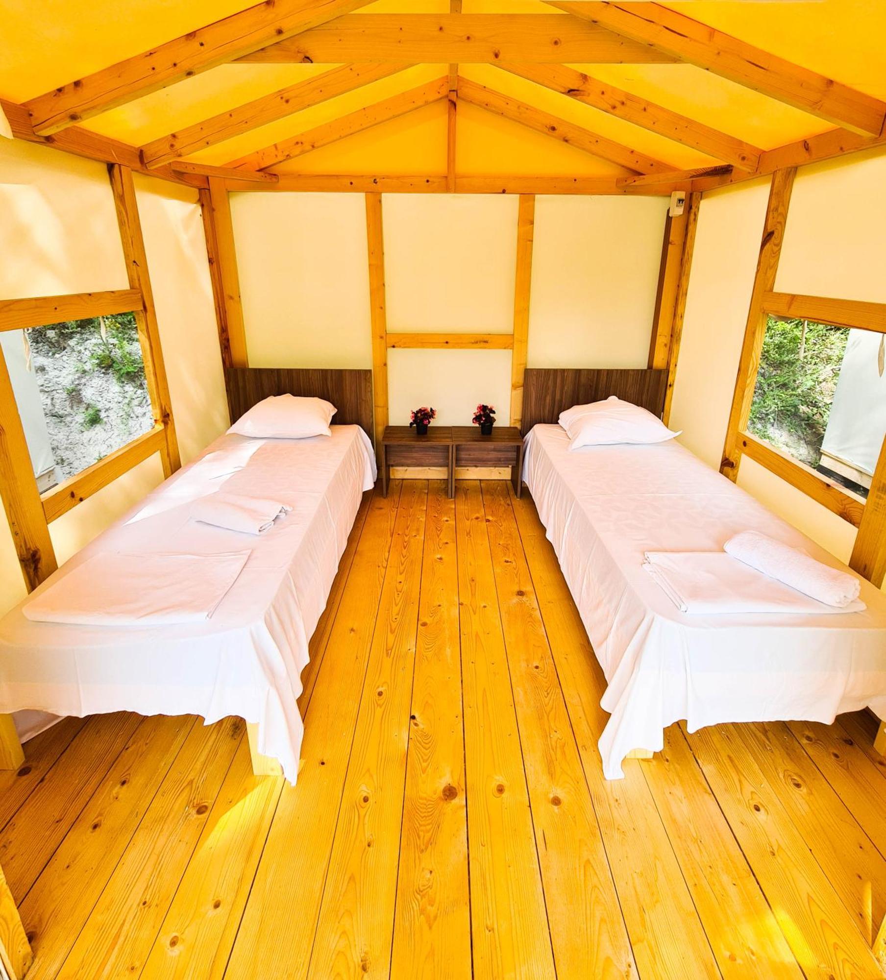 Hotel Divoto Glamping à Balchik Extérieur photo